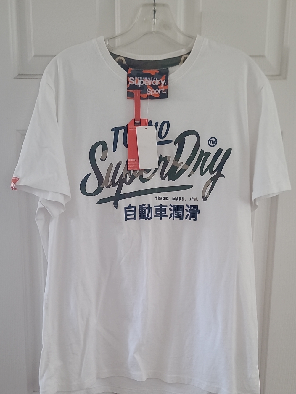 Superdry White Tee with Navy Tokyo Script Logo